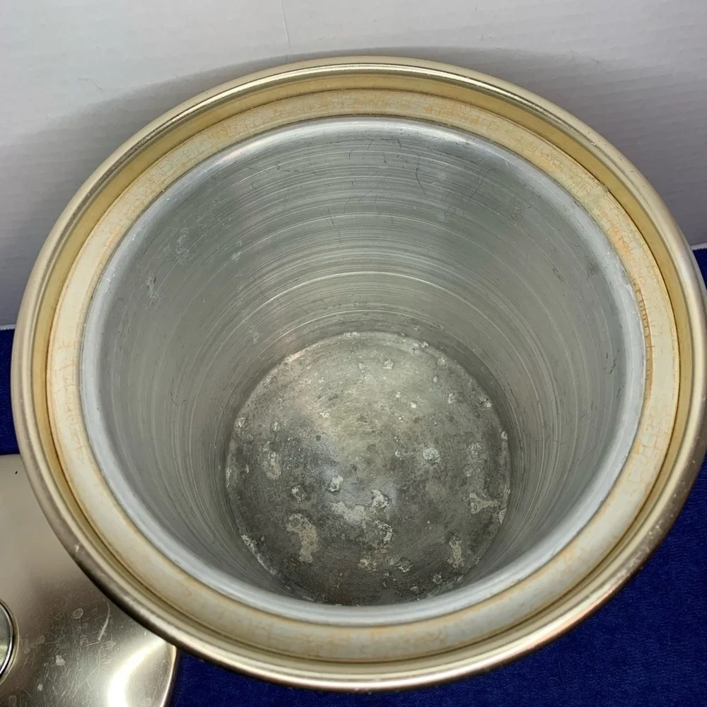 Vintage Regal Ware Supreme Quality Aluminum Ice Wine Bucket - Kewaskum Wisconsin